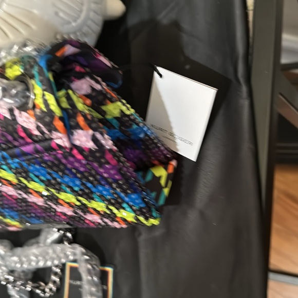 Kurt Geiger London Mini Kensington Crystal Convertible Crossbody Bag - Picture 7 of 17